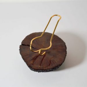 Briar Pipe Stand for 1 smoking pipe